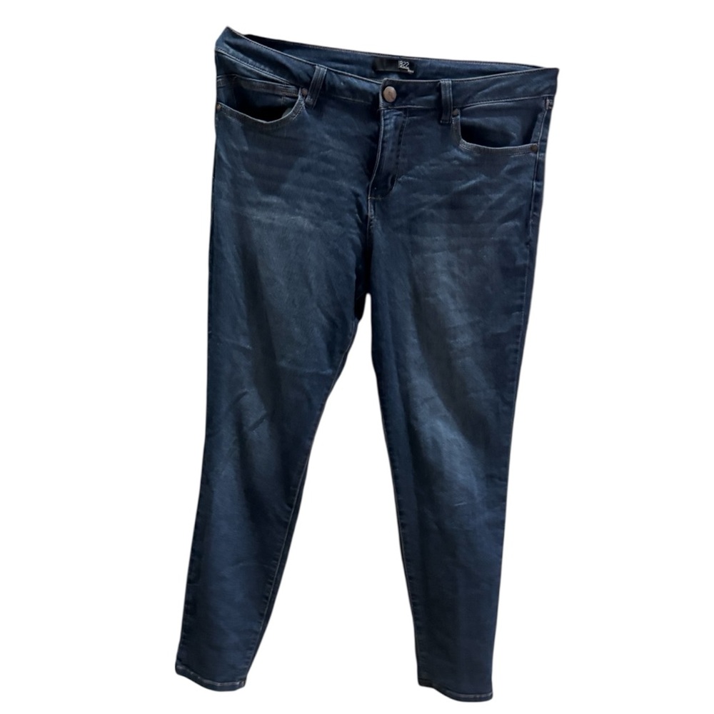 Women's Skinny Jeans in Deep Navy Stretch